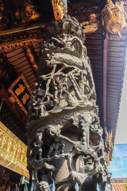 Lungshan Manka Tapınağı, Budist Tapınağı Wanhua bölgesinde, Taipei, Tayvan, güzel dragon heykel. Tapınak Taipei'de 1738 göçmenler tarafından Fujian Qing kural Guanyin onuruna sırasında yapıldı.