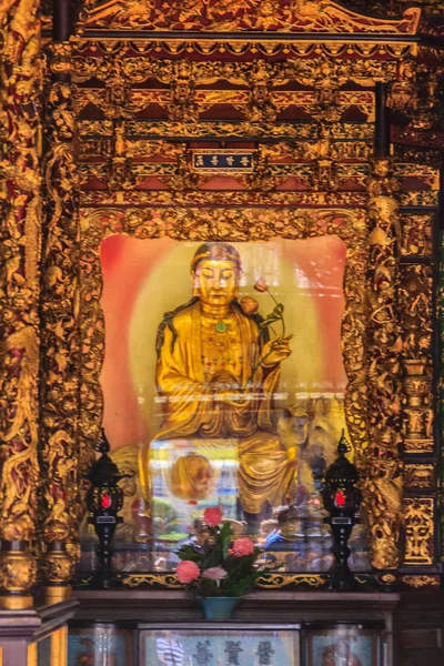 Hermosa Escultura Guanyin Templo Lungshan Manka Templo Buddhist Distrito Wanhua — Foto de Stock
