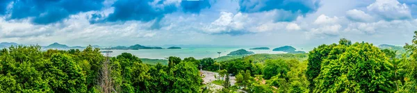Güzel manzara Khao Khad sayısı Tower, Chalong bay, cape Panwa, efendim ada, Bon Adası, Phuket Phuket şehir dahil olmak üzere küçük ve büyük adalara gibi 360 derecelik görüş turist tadını çıkarabilirsiniz. Bu kule Vichit ilçe göre yapılmıştır 