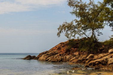 Güzel deniz manzarası görünümü Naiyang Beach, Phuket Uluslararası Havaalanı, Phuket Eyaleti, Tayland yakın harika plaj.