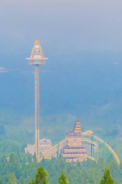 Ufo Tower Tallest Free Fall Ride Formosa Aboriginal Culture Village — Stock Photo, Image