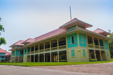 Güzel mimari af Mrigadayavan Sarayı, eski Kraliyet ikamet yeriydi ve turistik Cha Am, Phetchaburi Eyaleti, Tayland.