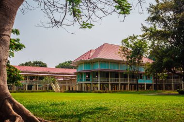 Güzel mimari af Mrigadayavan Sarayı, eski Kraliyet ikamet yeriydi ve turistik Cha Am, Phetchaburi Eyaleti, Tayland.