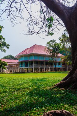 Güzel mimari af Mrigadayavan Sarayı, eski Kraliyet ikamet yeriydi ve turistik Cha Am, Phetchaburi Eyaleti, Tayland.