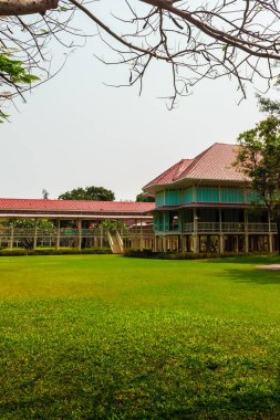 Güzel mimari af Mrigadayavan Sarayı, eski Kraliyet ikamet yeriydi ve turistik Cha Am, Phetchaburi Eyaleti, Tayland.