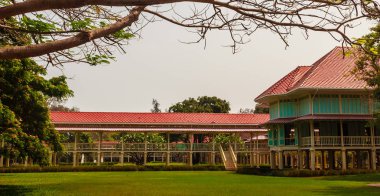 Güzel mimari af Mrigadayavan Sarayı, eski Kraliyet ikamet yeriydi ve turistik Cha Am, Phetchaburi Eyaleti, Tayland.