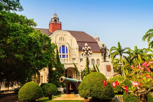 Güzel manzara ve mimari, Phra Ramratchaniwet Sarayı (Wang Ban Peun), eski Kral Rama 5 palace, ana ortak turistik merkezleri: Phetchaburi, Thailand.