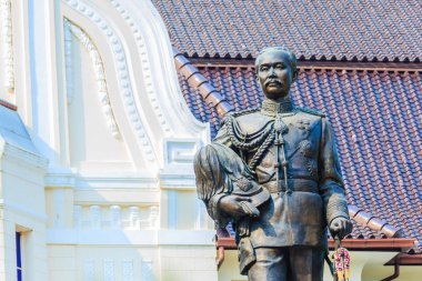 Kral Chulalongkorn (Rama V) Phra Ramratchaniwet Sarayı'nda (Wang Ban Peun), eski pirinç heykeli Kral Rama 5 palace, ana ortak turistik merkezleri: Phetchaburi, Thailand