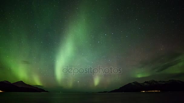 Polarlichter em Norueggen im Zeitraffer — Vídeo de Stock