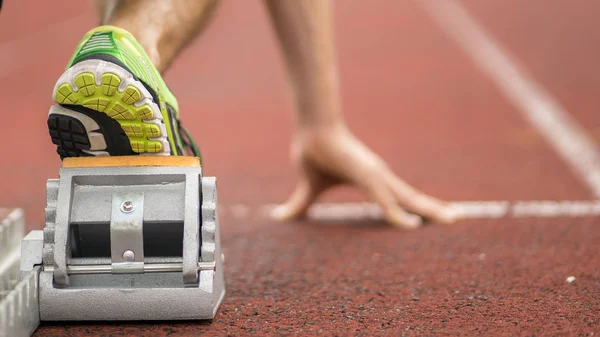 Sprint Börjar Spår Och Fält — Stockfoto