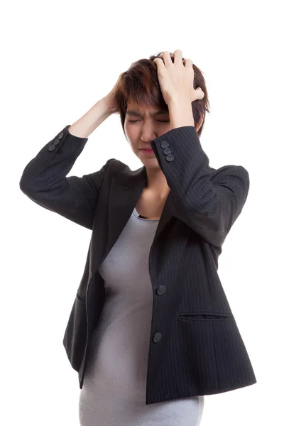 Напряженная молодая азиатская бизнесвумен кричит: . — стоковое фото