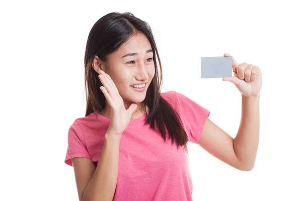 Joven mujer asiática feliz con tarjeta en blanco —  Fotos de Stock