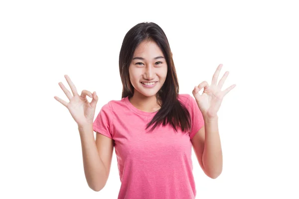 Азіатський жінка Показати подвійний ОК руки знак і посмішка. — стокове фото