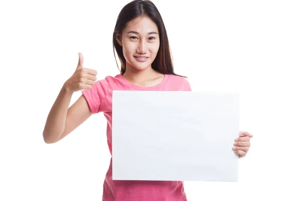 Jonge Aziatische vrouw opdagen duimen met witte leeg bord — Stockfoto