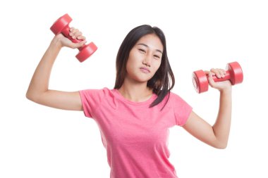 Asyalı kadın dumbbells ile yorgun.