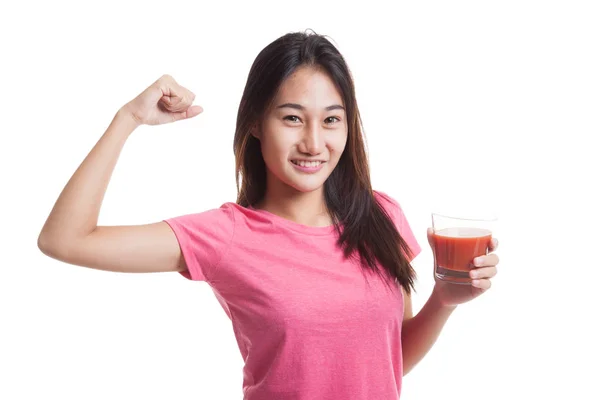 Wanita Asia sehat yang kuat dengan jus tomat . — Stok Foto