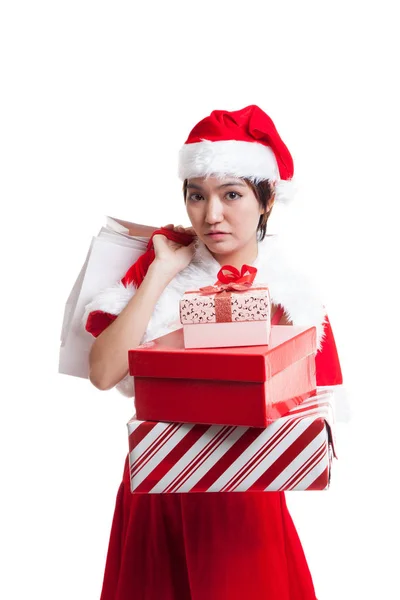 Asiática Navidad Santa Claus chica con bolsas de compras y regalo . — Foto de Stock