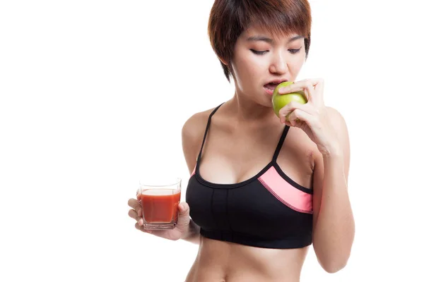 토마토 주스와 애플 아름 다운 건강 한 아시아 여자. — 스톡 사진