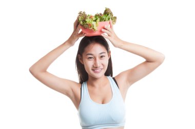 Güzel Asyalı sağlıklı kız salata ile.