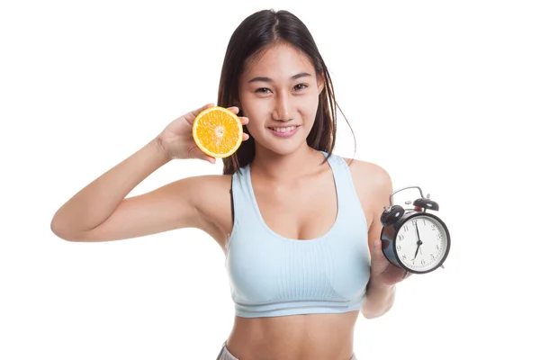 Bella asiatica ragazza sana con arancione e orologio . — Foto Stock