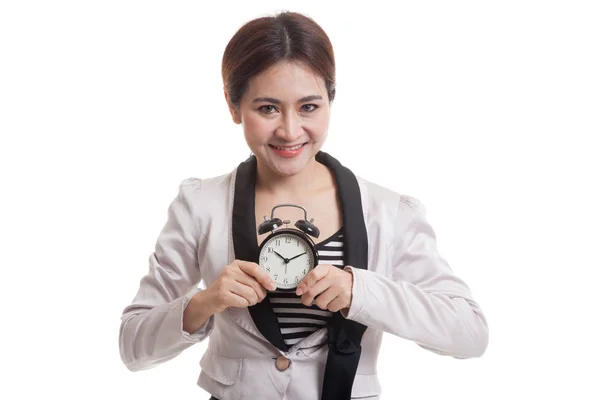 Junge asiatische Geschäftsfrau lächeln mit einer Uhr. — Stockfoto
