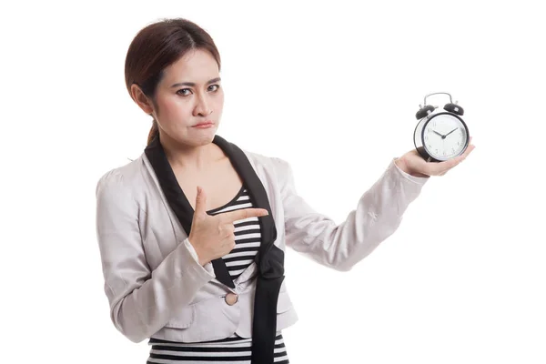 Enojado joven asiático mujer punto a un reloj . —  Fotos de Stock