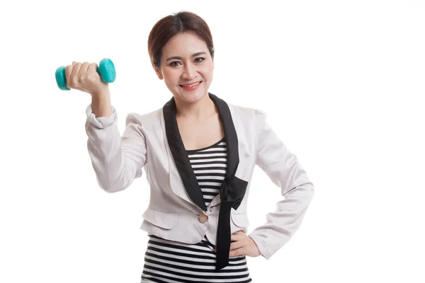 Mulher de negócios asiática saudável com halteres . — Fotografia de Stock