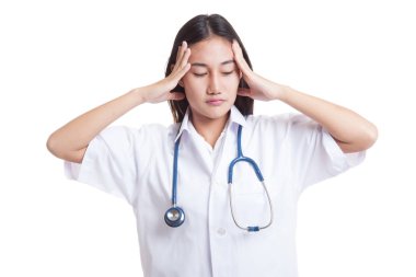 Asya genç doktor kadın üzgün.