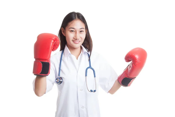 Young Asian female doctor ready to fight. — Stock Photo, Image