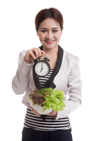 Fiatal ázsiai üzletasszony óra és saláta. — Stock Fotó