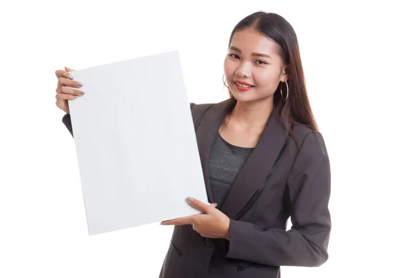 Jovem mulher de negócios asiática com sinal em branco . — Fotografia de Stock