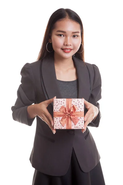 Kobieta młody azjatycki biznes z pudełko. — Zdjęcie stockowe
