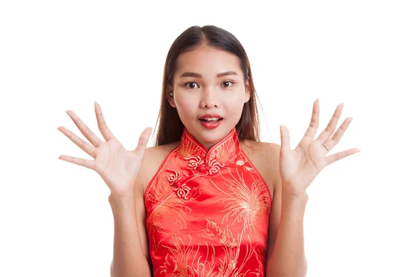 Excited Asian girl in chinese cheongsam dress. — Stock Photo, Image
