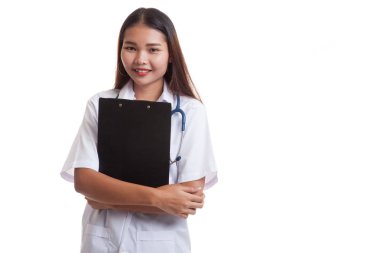 Asya genç kadın doktor gülümseme bir pano ile.