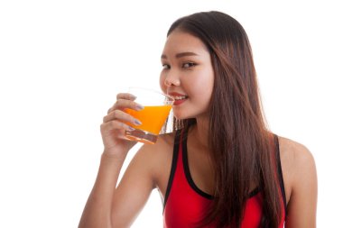 Güzel Asyalı sağlıklı kız portakal suyu içme.