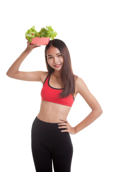 Hermosa chica sana asiática con ensalada . — Foto de Stock