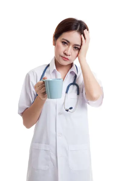 Asian young female doctor got headache. — Stock Photo, Image