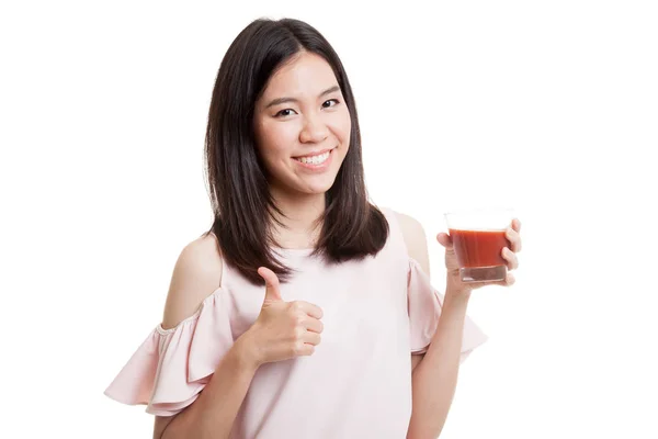 Junge asiatische Geschäftsfrau Daumen nach oben mit Tomatensaft. — Stockfoto