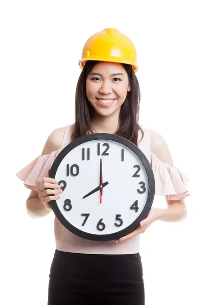 Asiatische Ingenieurin Frau mit einer Uhr. — Stockfoto