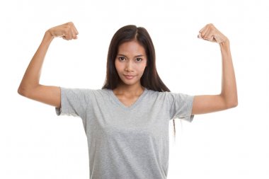 Güzel genç Asyalı kadın flex pazı.