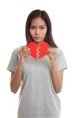 Güzel genç Asyalı kadın ile kırık kalp.