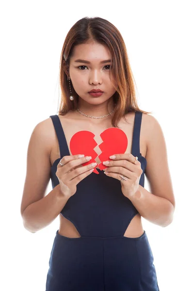 Красивая молодая азиатка с разбитым сердцем . — стоковое фото