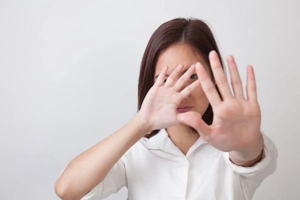 Young Asian woman hide her  face. — Stock Photo, Image