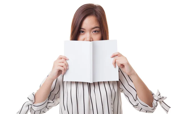 Jong aziatisch vrouw met een boek. — Stockfoto