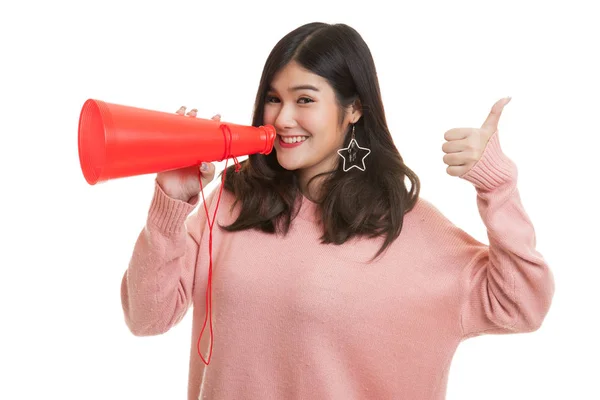 Mooie jonge Aziatische vrouw duimen opdagen kondigen met megapho — Stockfoto