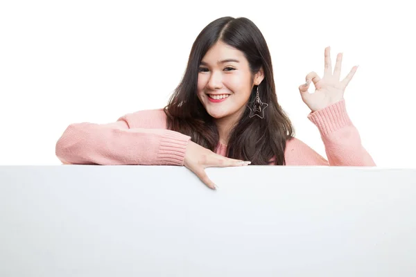 Young Asian woman show OK with blank sign. — Stock Photo, Image