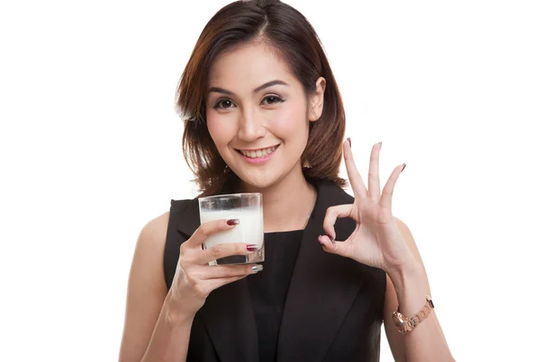 Healthy Asian woman drinking a glass of milk show OK sign. — Stock Photo, Image