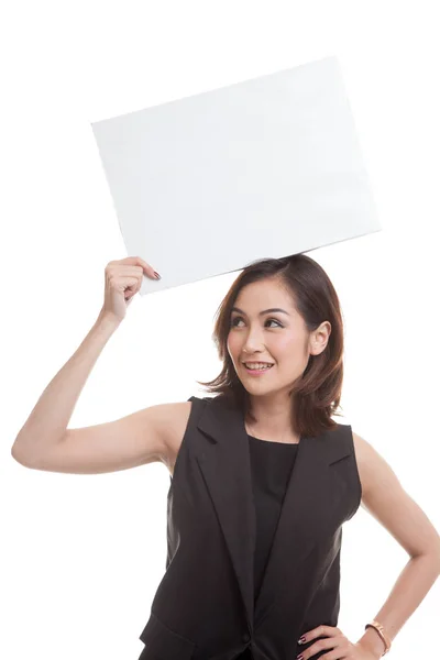 Joven mujer asiática con blanco signo en blanco . —  Fotos de Stock