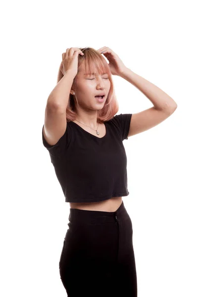 Stressato giovane asiatico businesswoman urlare fuori . — Foto Stock
