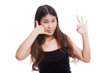 Telefon jest ve Ok işareti ile genç Asyalı kadın gösterisi.